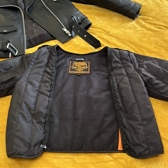 Women’s leather motorcycle jacket - Picture 11 of 16